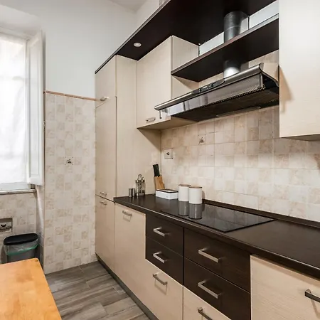 Iflat Mid-century Modern Vatican Apartment *