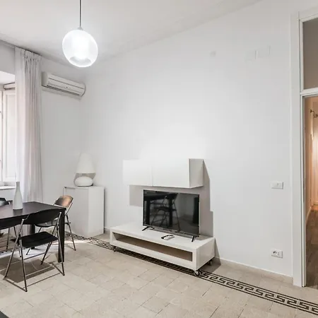 Iflat Mid-century Modern Vatican Apartment